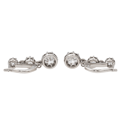 Boucles d'oreilles Boucles d'oreilles dormeuses en or blanc 18 carats et diamants 58 Facettes 2960964CN