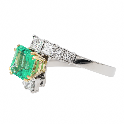 Bague 60 Bague en or blanc et jaune 18 carats avec émeraude et diamants 58 Facettes 2999638CN