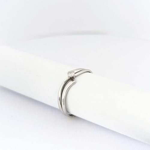 Bague 48 Bague en or blanc 18 carats avec diamant 58 Facettes 30087
