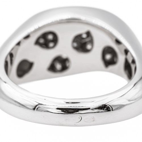 Bague 52 Bague pavée de diamants en or blanc 18 carats 58 Facettes 3046730CN