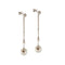 Boucles d'oreilles Salvini - Boucles d’oreilles pendantes en or blanc 18 kt, perles et diamants 58 Facettes 30516