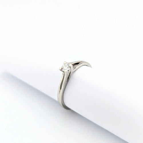 Bague 54 Solitaire - Bague en or blanc 18 carats et diamant 58 Facettes 31070