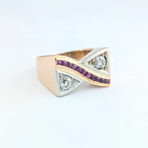 Bague 58 Bague tank en or rose 18 carats avec diamants et rubis 58 Facettes 32028