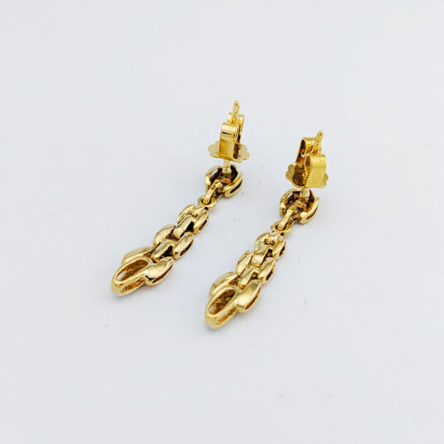 Boucles d'oreilles Boucles d'oreilles maillon en or jaune 18 carats et diamants 58 Facettes 32180