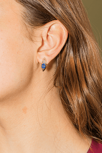 Boucles d'oreilles Piaget - Boucles d’oreilles en or blanc avec saphirs et diamants 58 Facettes 3230379CN