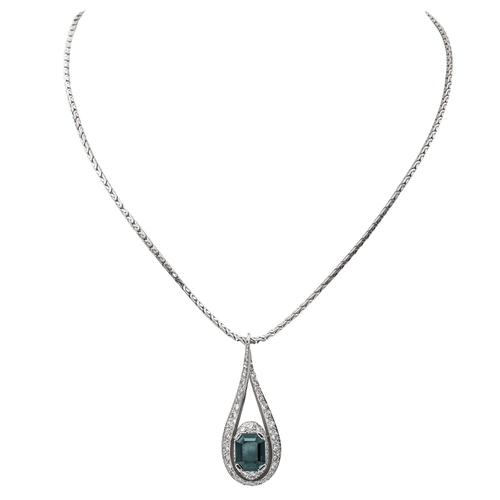 Collier Collier pendentif en or blanc 18 carats saphir et diamants 58 Facettes 3263778CN