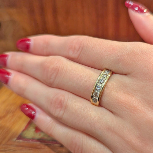 Bague 55 Bague demi-alliance en or jaune 18 carats et diamants 58 Facettes 32650