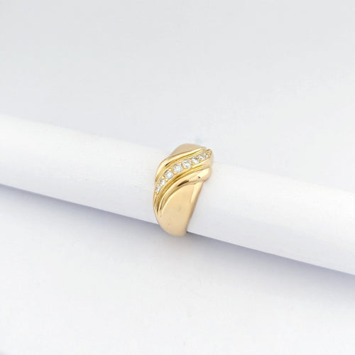 Bague 54 Bague en or jaune 18 carats et 8 diamants taille brillant 58 Facettes 32662