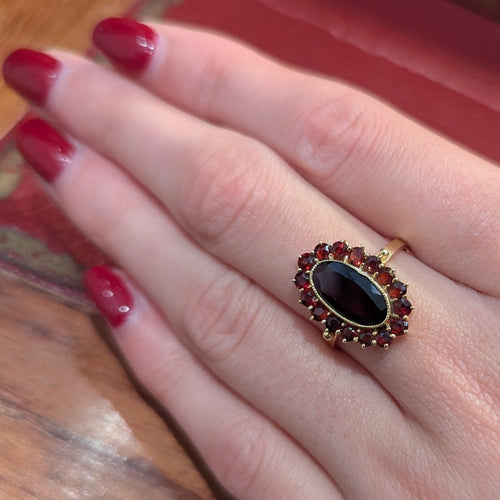 Bague 55 Bague en or jaune 18 carats avec grenats 58 Facettes 32826