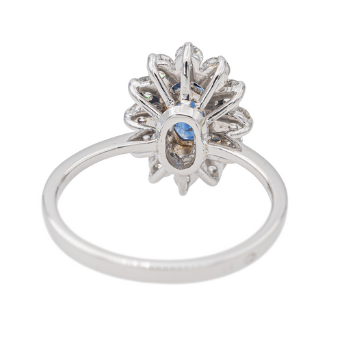 Bague 54 Bague pompadour en or blanc 18 carats saphir et diamants 58 Facettes 3282600CN