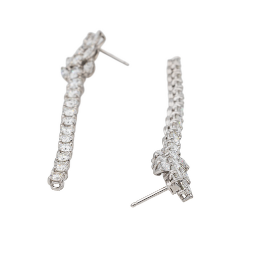 Boucles d'oreilles Boucles d’oreilles pendantes Art déco en or blanc 18 carats et diamants 58 Facettes 3376674CN