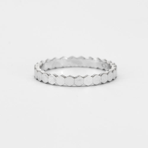 Bague 52 CHAUMET - Bague "Bee My Love" Or Gris 58 Facettes DV0343-3