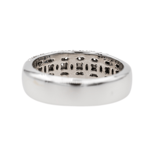 Bague 54 Bague bandeau en or blanc 18 carats pavée de diamants 58 Facettes 3440604CN