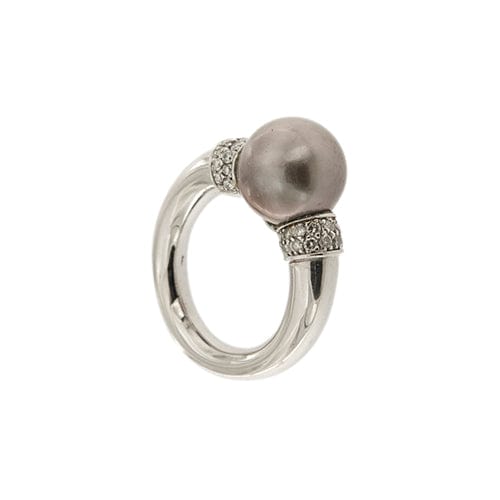 Bague Bague en or blanc 18 carats avec perle de Tahiti et diamants 58 Facettes 34976