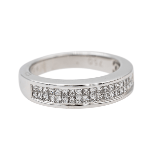 Bague 49 Bague en or blanc 18 carats sertie de diamants taille princesse 58 Facettes 3557066CN