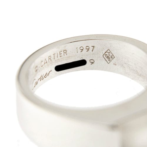 Bague 51 Cartier Tank - Bague chevalière en or blanc 18k avec pierre de lune 58 Facettes 36051
