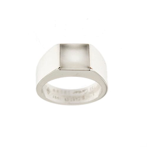 Bague 51 Cartier Tank - Bague chevalière en or blanc 18k avec pierre de lune 58 Facettes 36051