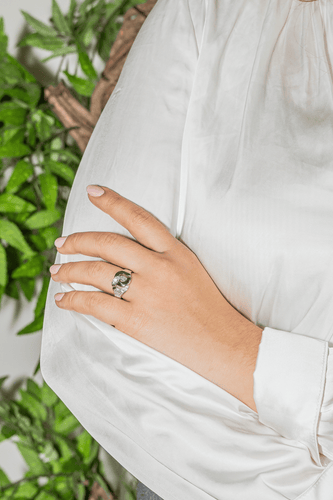 Bague 57 Dinh Van Menottes - Bague en or blanc 18 carats et diamants 58 Facettes 3616727RV