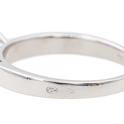 Bague 60 Bague solitaire en or blanc 18 carats et diamants 58 Facettes 3641117CN