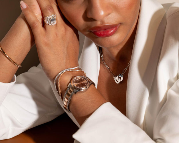 Collier Dinh Van Menottes - Collier en or blanc 58 Facettes 3798779CN