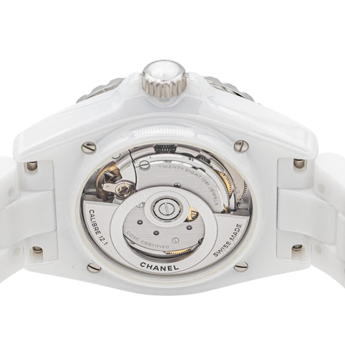 Montre Chanel J12 - Montre en céramique blanche à index diamants 58 Facettes 3883327CN