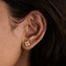 Boucles d'oreilles VAN CLEEF & ARPELS - Boucles d'Oreilles "Alhambra", Or Jaune et Diamants 58 Facettes DV0447-2