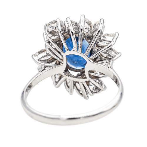 Bague 53 Bague pompadour en or blanc avec saphir et diamants 58 Facettes 3951650CN