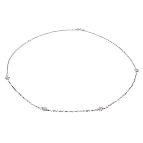 Collier Collier en or blanc 18 carats serti de diamants 58 Facettes 3970466CN