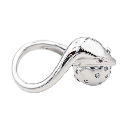 Bague 53 Boucheron Trouble - Bague cocktail en or blanc avec diamants et rubis 58 Facettes 4146849RV
