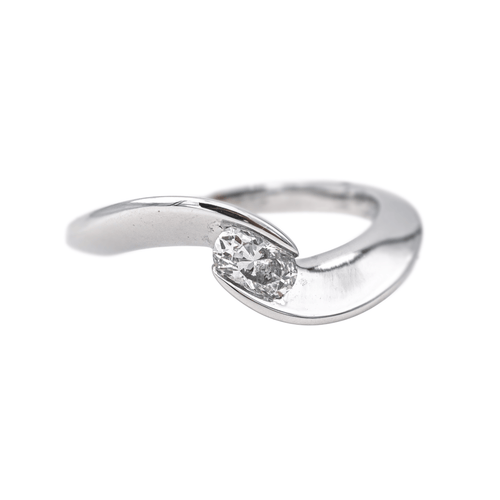 Bague 51 Bague solitaire en or blanc 18 carats avec diamant ovale 58 Facettes 4151685RV