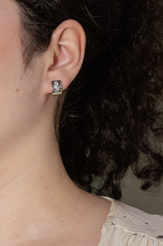 Boucles d'oreilles Boucles d’oreilles puces en or blanc 18 carats avec diamants 58 Facettes 4221378RV