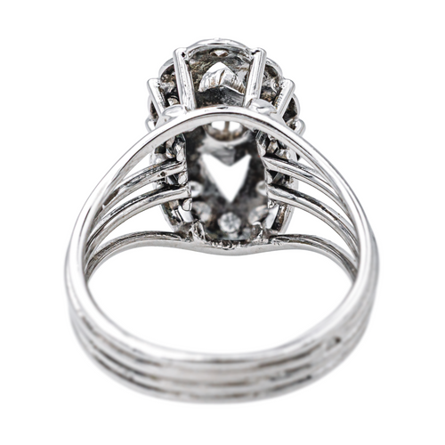 Bague 54 Bague marquise pompadour en or blanc 18 carats et diamants 58 Facettes 4261859RV