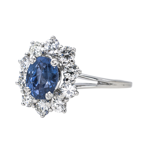 Bague 57 Bague Pompadour en or blanc avec saphir ovale et diamants 58 Facettes 4354722CN