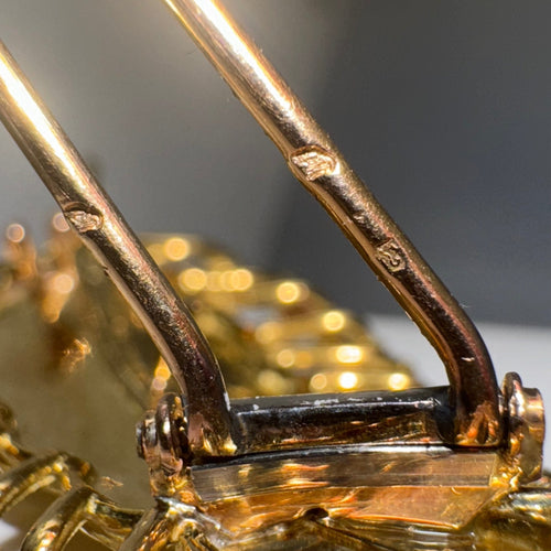 Broche Jacques Lacloche - Broche feuille sertie de rubis en or jaune 58 Facettes