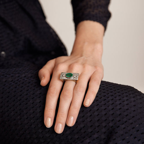 Bague 54.5 Bague ancienne en or jaune et platine, émeraude et diamants 58 Facettes BO/230005 STA