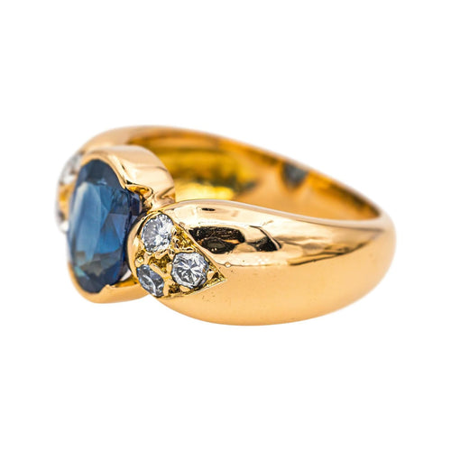 Bague 53 Bague en or jaune 18 carats sertie d’un saphir et de diamants 58 Facettes 4745022CN