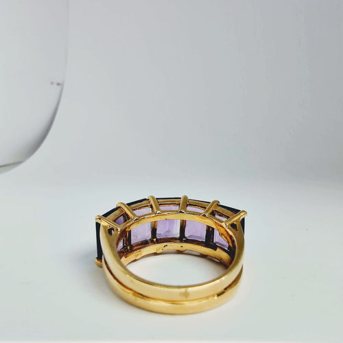 Bague 53 Bague en or jaune 18 carats et améthystes 58 Facettes 5575