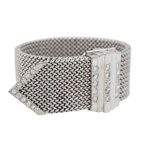 Bracelet Bracelet manchette en or blanc 18 carats serti de diamants 58 Facettes 578150CD