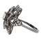 Bague 55 Bague fleur en or noir 18 carats et diamants 58 Facettes 578700RV