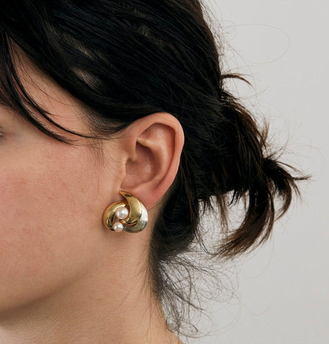 Boucles d'oreilles Boucles d'oreilles clips vintage en or jaune 18k et perles de culture 58 Facettes BO/230057/