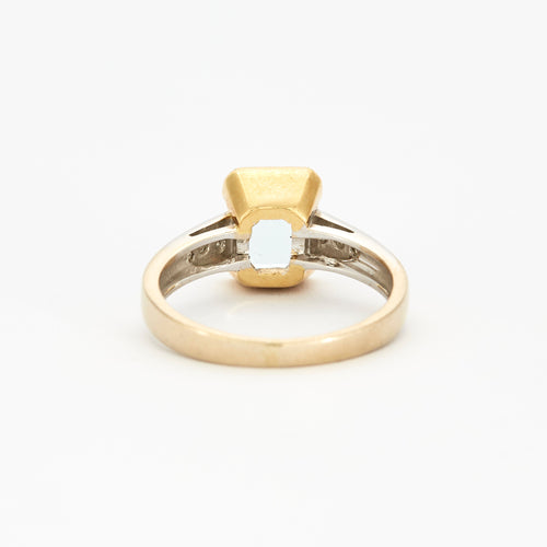 Bague 52 Bague en or jaune et gris sertie d'une aigue-marine et de diamants 58 Facettes LF9