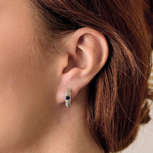 Boucles d'oreilles Boucles d'oreilles créoles en or blanc 18 carats et diamants, saphir 58 Facettes BO/250014/