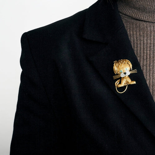 Broche VAN CLEEF & ARPELS  - Lion ébouriffé - or , diamants émeraude 58 Facettes DV0721-1