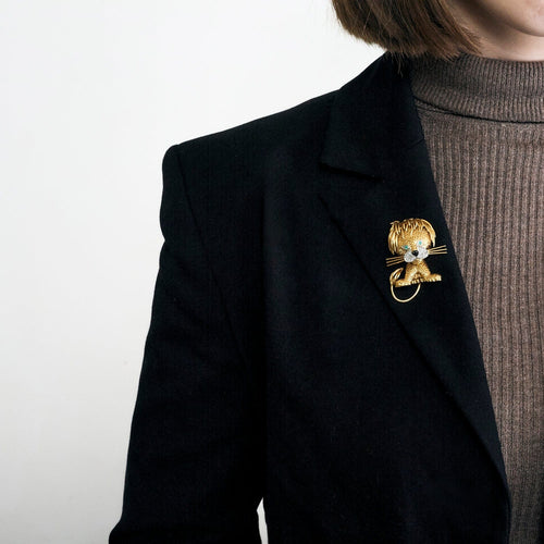 Broche VAN CLEEF & ARPELS  - Lion ébouriffé - or , diamants émeraude 58 Facettes DV0721-1