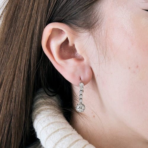 Boucles d'oreilles Boucles d'oreilles dormeuses en or blanc 18k et diamants 58 Facettes BO/240023/