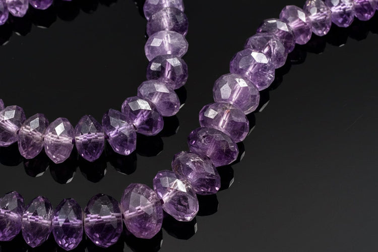 Collier Collier années 1970 - Ametystes facettées et fermoir en or 18 carats, 60 cm 58 Facettes