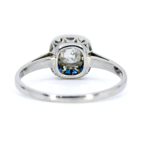 Bague 55 Bague en platine sertie de diamants et saphirs 58 Facettes 199DDC4C89774037BD5CF803F84E6415