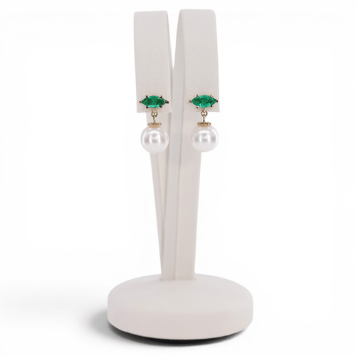 Boucles d'oreilles Boucles d'oreilles - Émeraudes et perles Akoya en or jaune 14 kt 58 Facettes E008