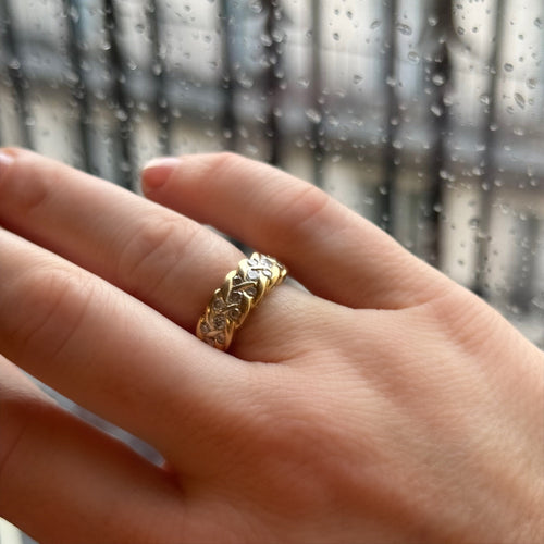 Bague 53 Bague épi en or jaune 18K sertie de diamants 58 Facettes REF24093-256