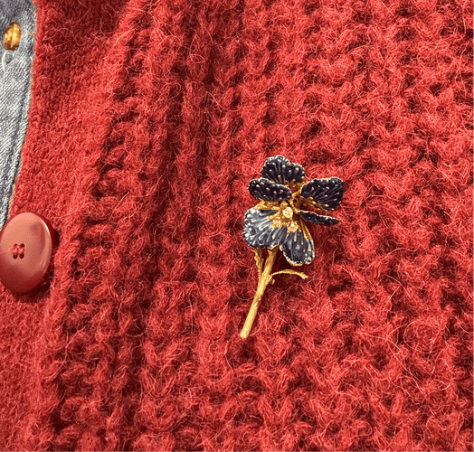 Broche Édouard Richards - Broche fleur bleue en or jaune 18K et diamants 58 Facettes REF2501-268